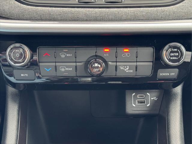new 2025 Jeep Compass car, priced at $28,090