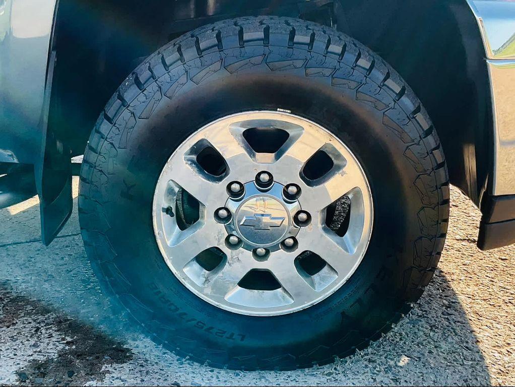 used 2011 Chevrolet Silverado 2500 car, priced at $28,000