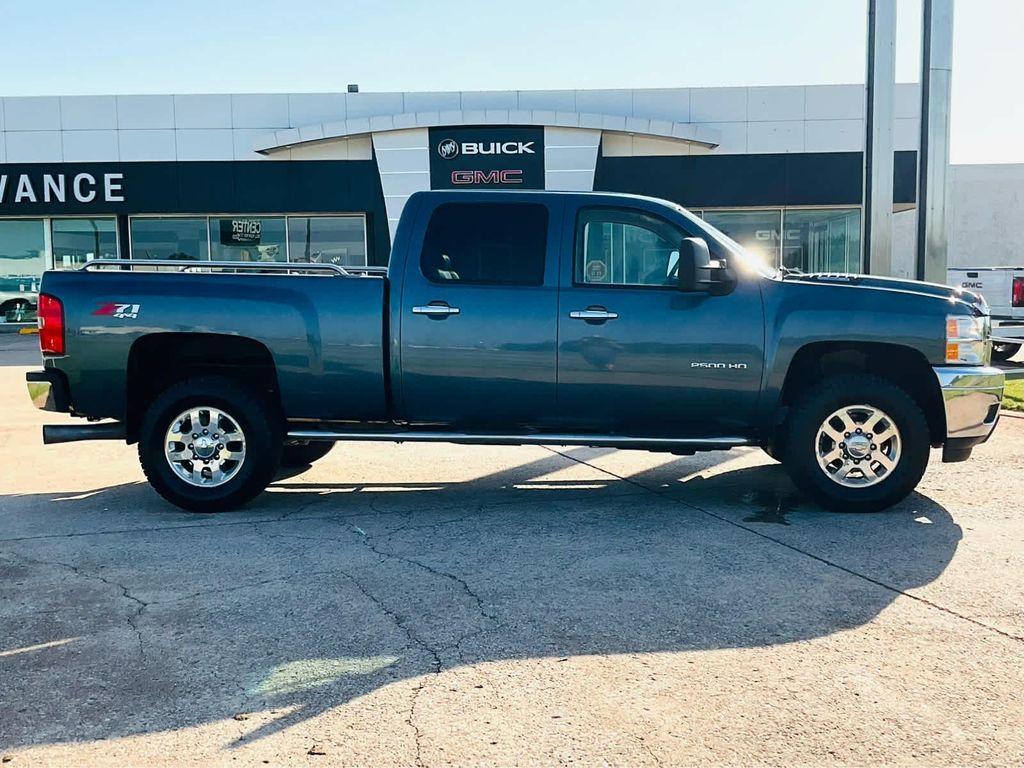 used 2011 Chevrolet Silverado 2500 car, priced at $28,000