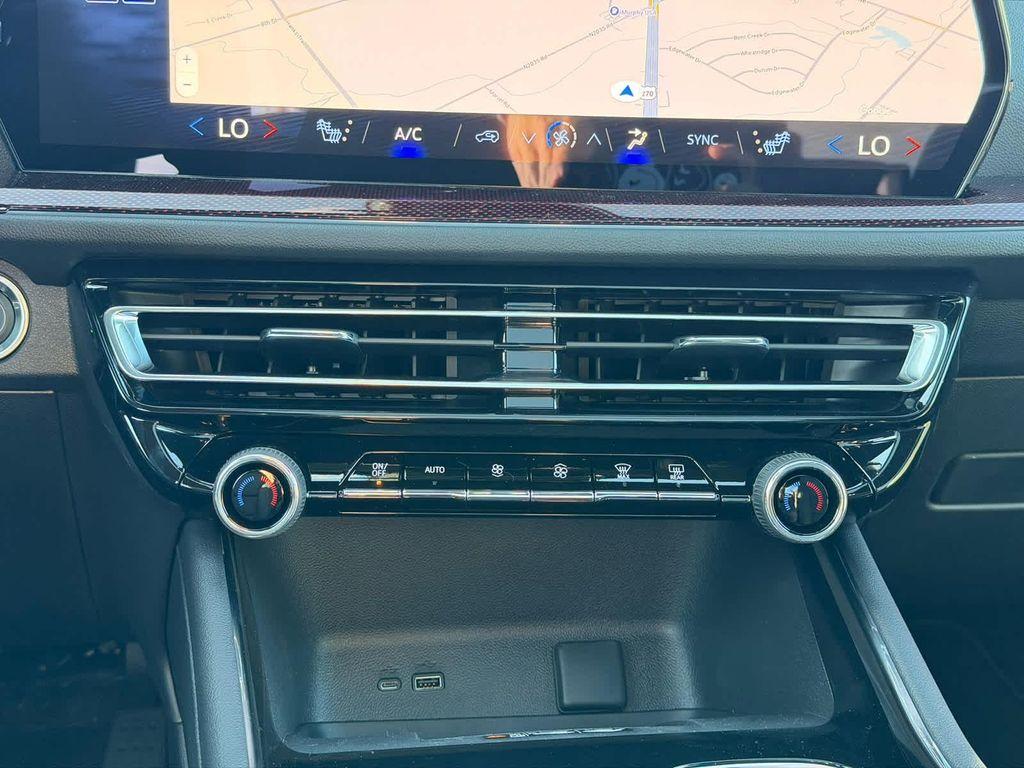 new 2026 Chevrolet Traverse car, priced at $52,335