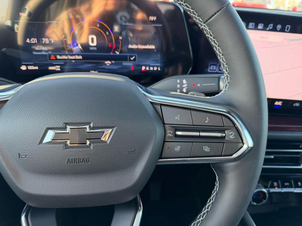 new 2026 Chevrolet Traverse car, priced at $52,335