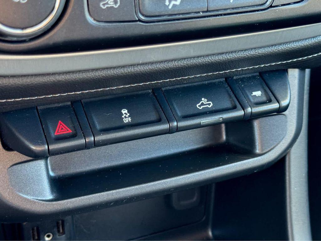 used 2020 GMC Canyon car, priced at $26,997