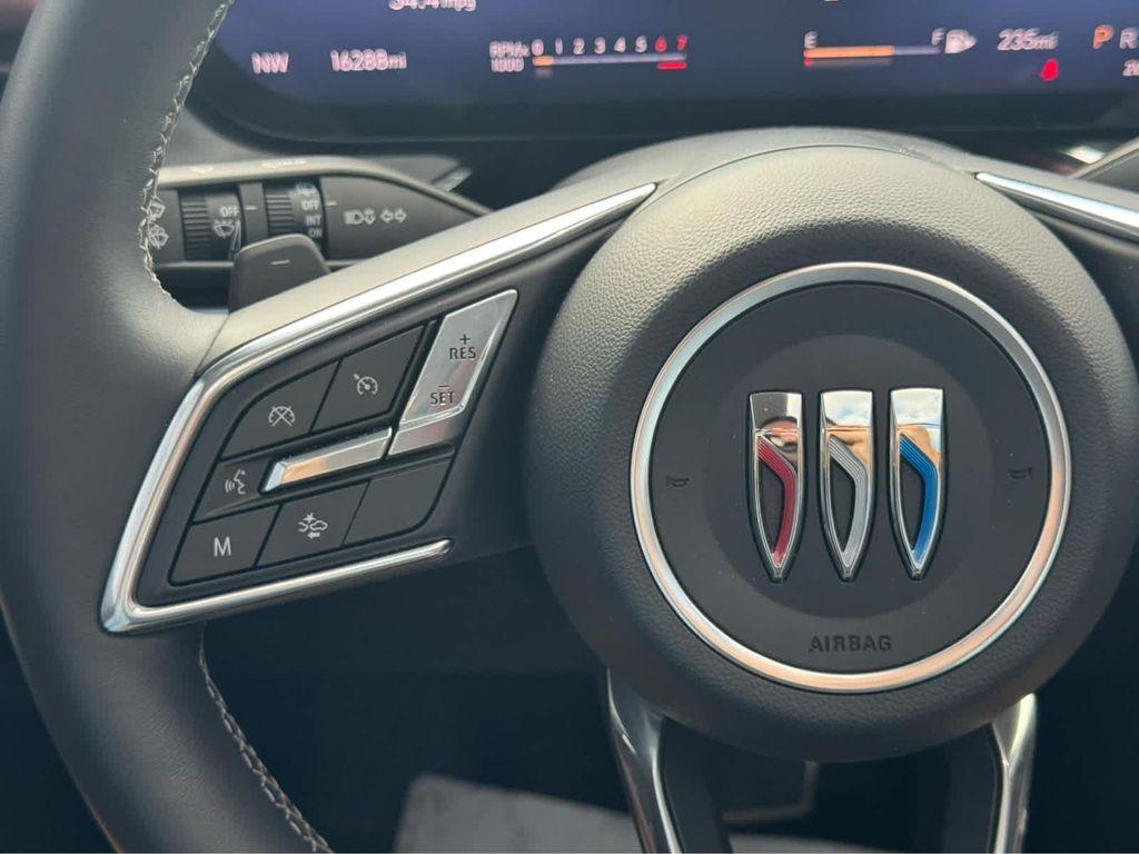 used 2025 Buick Envision car, priced at $34,981