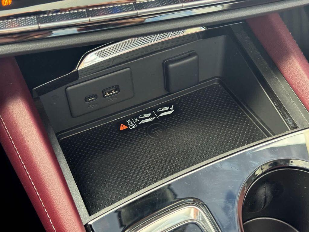 used 2025 Buick Envision car, priced at $34,981