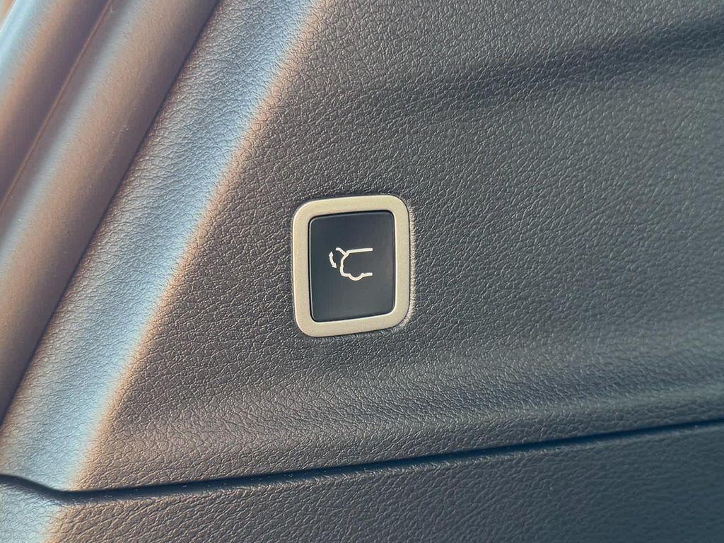 new 2025 Chrysler Pacifica car, priced at $42,500