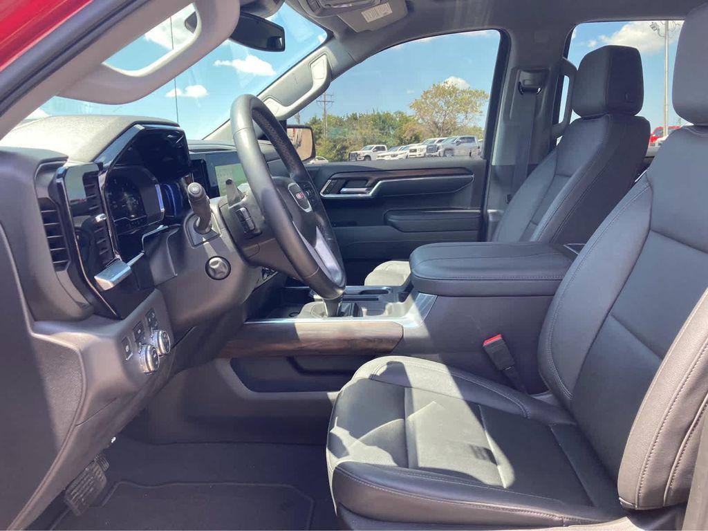 used 2023 GMC Sierra 1500 car, priced at $50,877