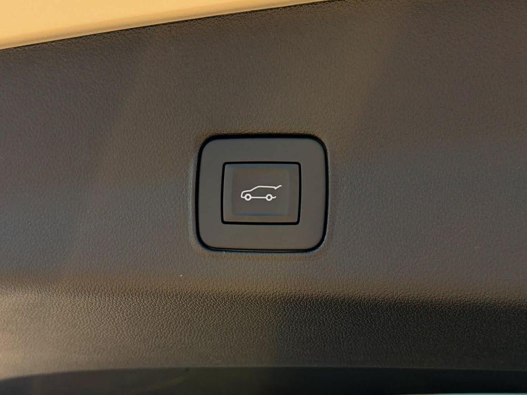 new 2026 Chevrolet TrailBlazer car, priced at $32,870