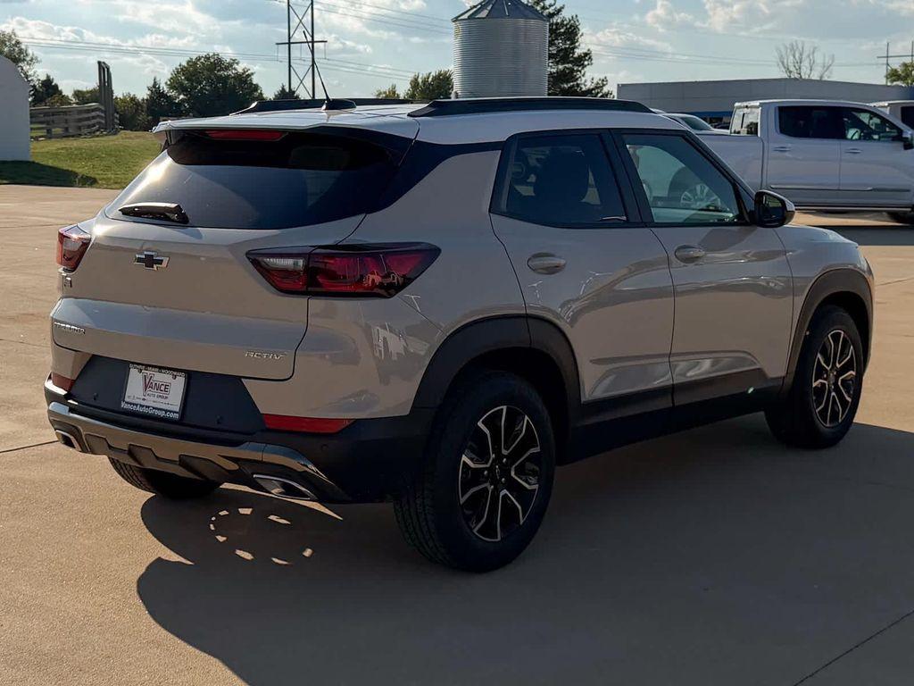 new 2026 Chevrolet TrailBlazer car, priced at $32,870