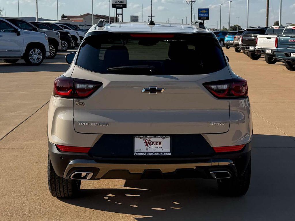new 2026 Chevrolet TrailBlazer car, priced at $32,870