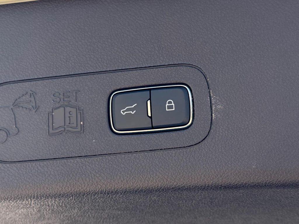 used 2022 Lincoln Aviator car, priced at $51,535