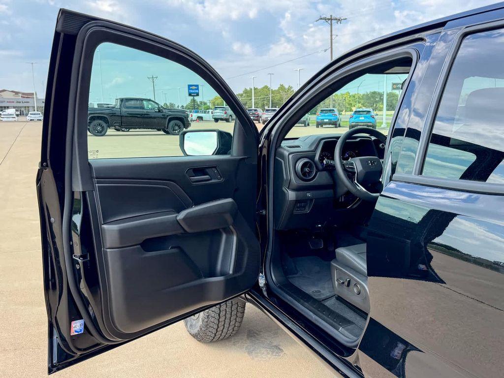 new 2026 Chevrolet Colorado car, priced at $42,859