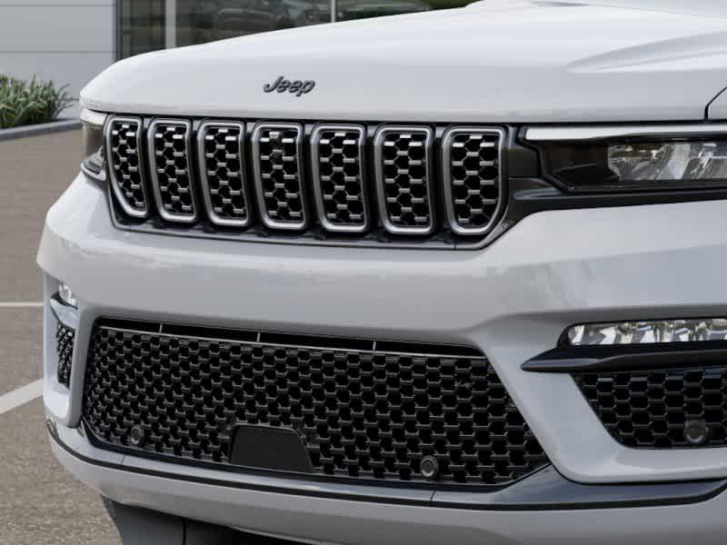 new 2025 Jeep Grand Cherokee car, priced at $67,830