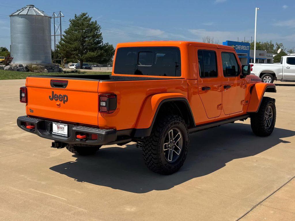 new 2025 Jeep Gladiator car, priced at $65,040