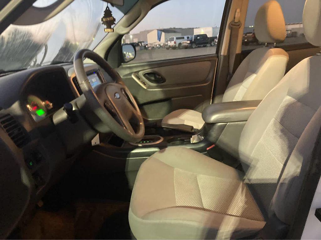 used 2005 Ford Escape Hybrid car, priced at $8,995