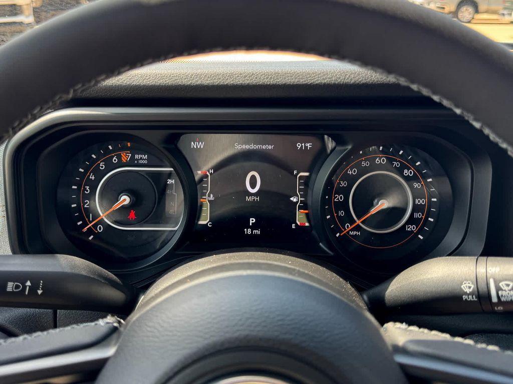 new 2025 Jeep Gladiator car, priced at $49,630