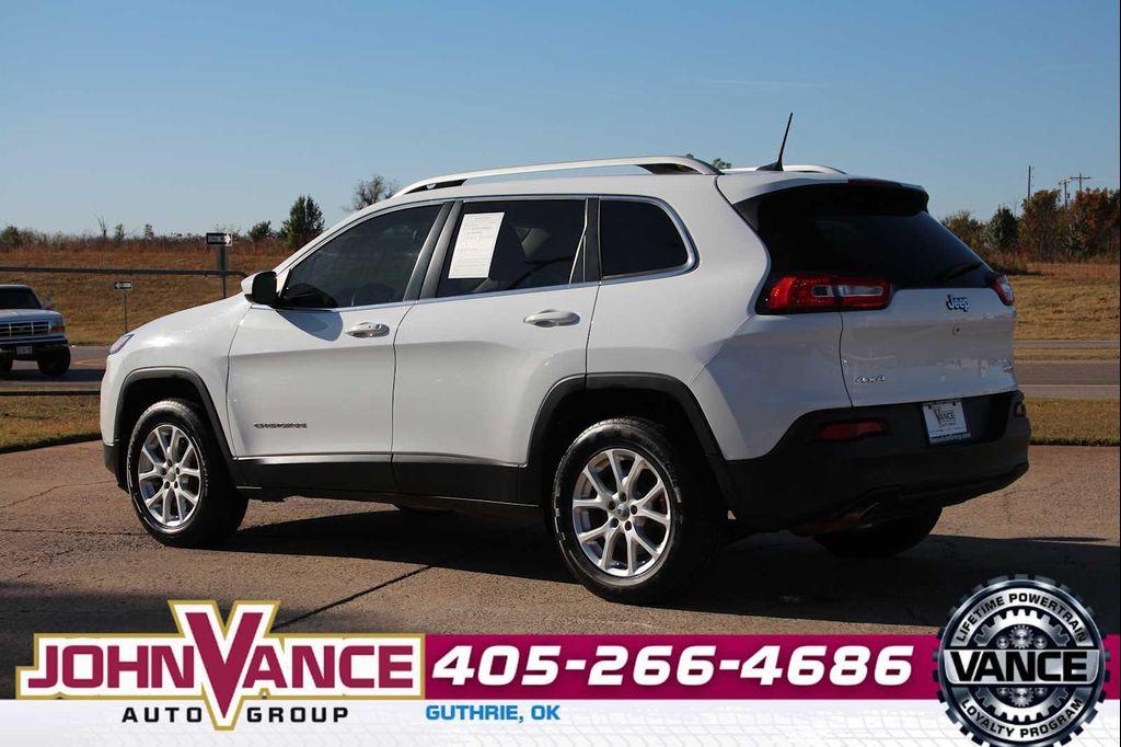 used 2018 Jeep Cherokee car, priced at $13,350