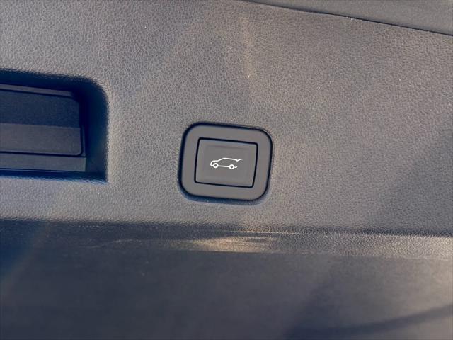 new 2025 GMC Acadia car, priced at $49,890