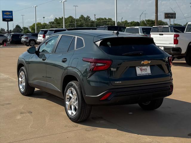 new 2025 Chevrolet Trax car, priced at $23,285