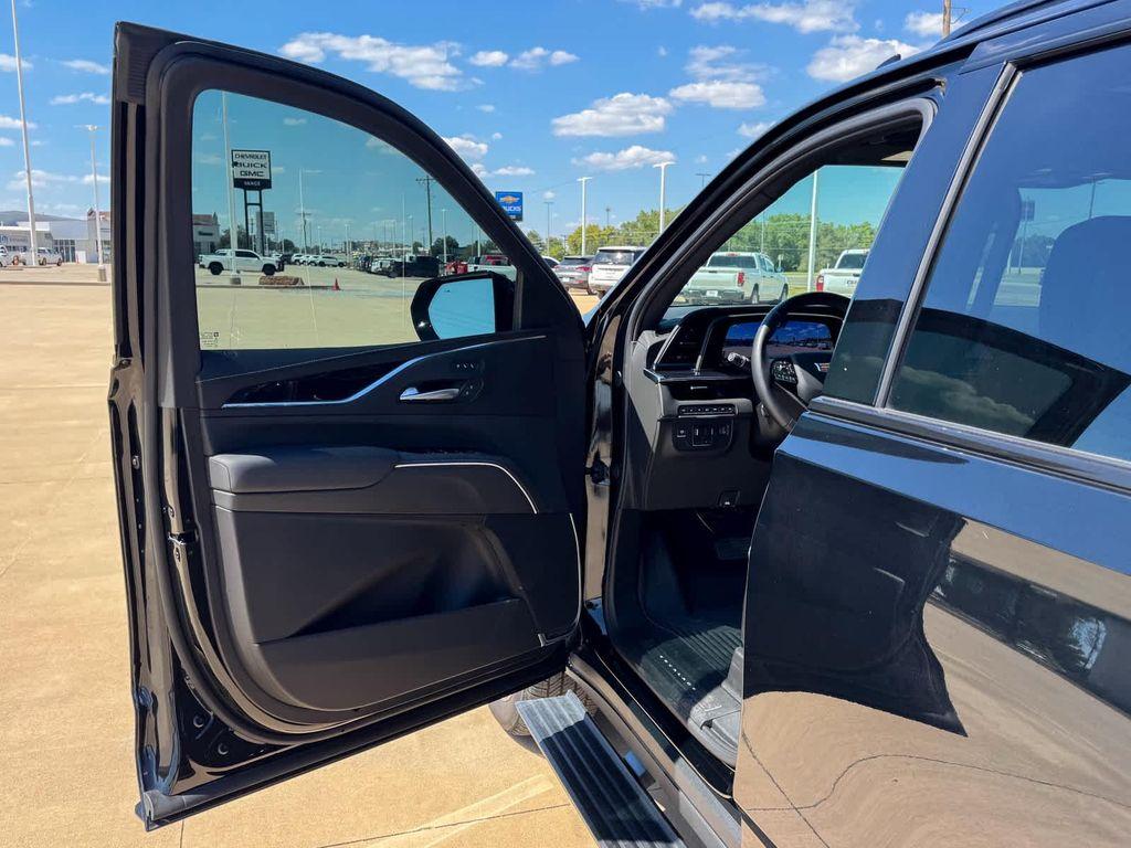 used 2024 Cadillac Escalade car, priced at $90,776