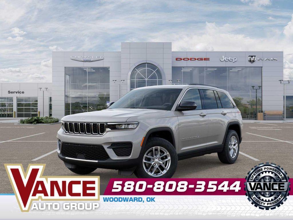 new 2025 Jeep Grand Cherokee car, priced at $40,375