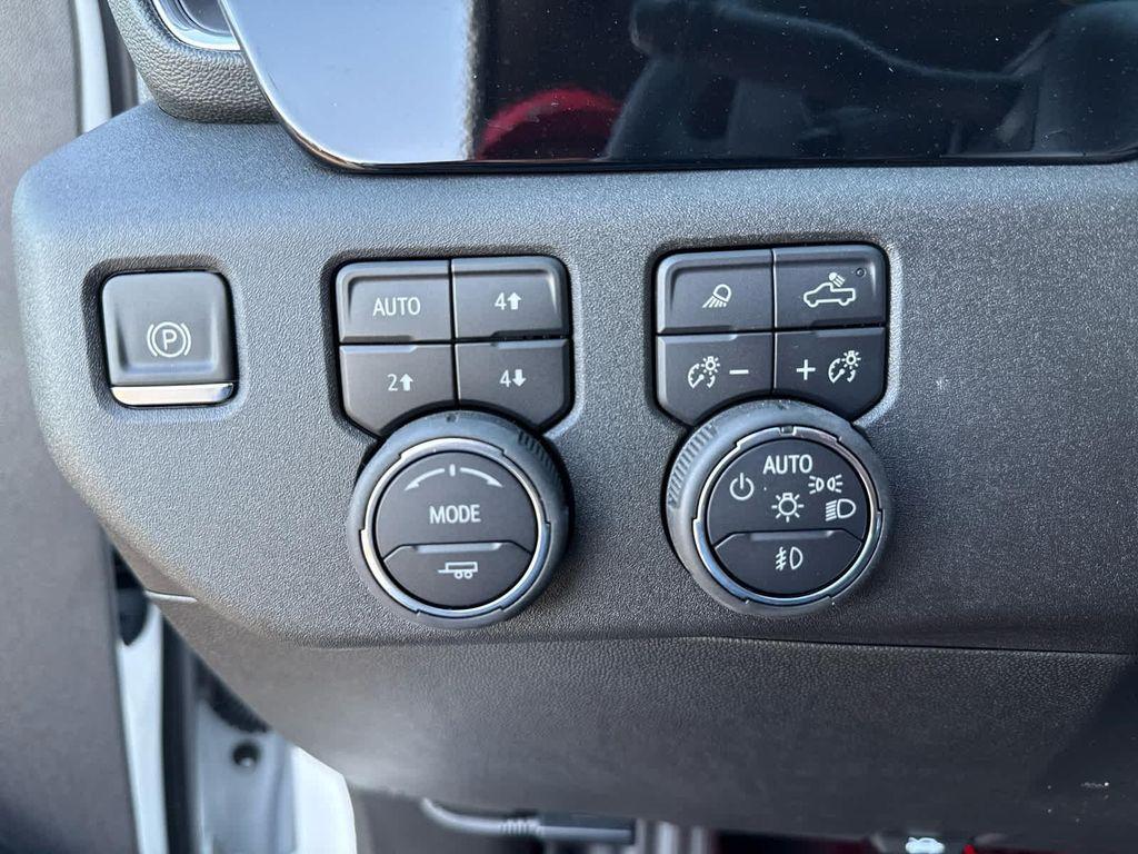 new 2025 Chevrolet Silverado 1500 car, priced at $98,727