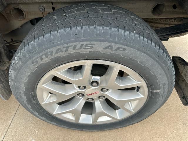used 2015 GMC Sierra 1500 car, priced at $20,235
