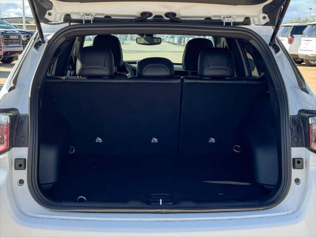 new 2025 Jeep Compass car, priced at $30,062