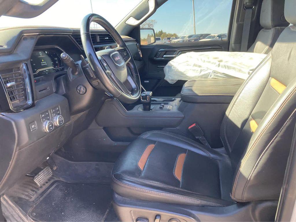 used 2023 GMC Sierra 1500 car, priced at $44,850