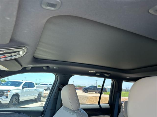 used 2025 Jeep Grand Cherokee car, priced at $45,000