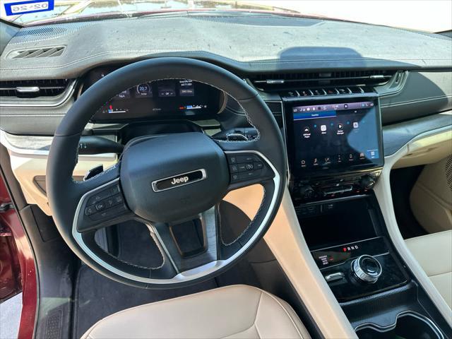 used 2025 Jeep Grand Cherokee car, priced at $45,000