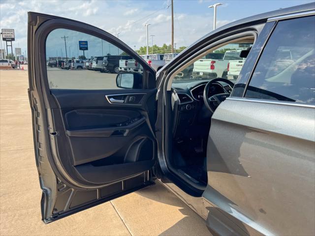 used 2017 Ford Edge car, priced at $10,000