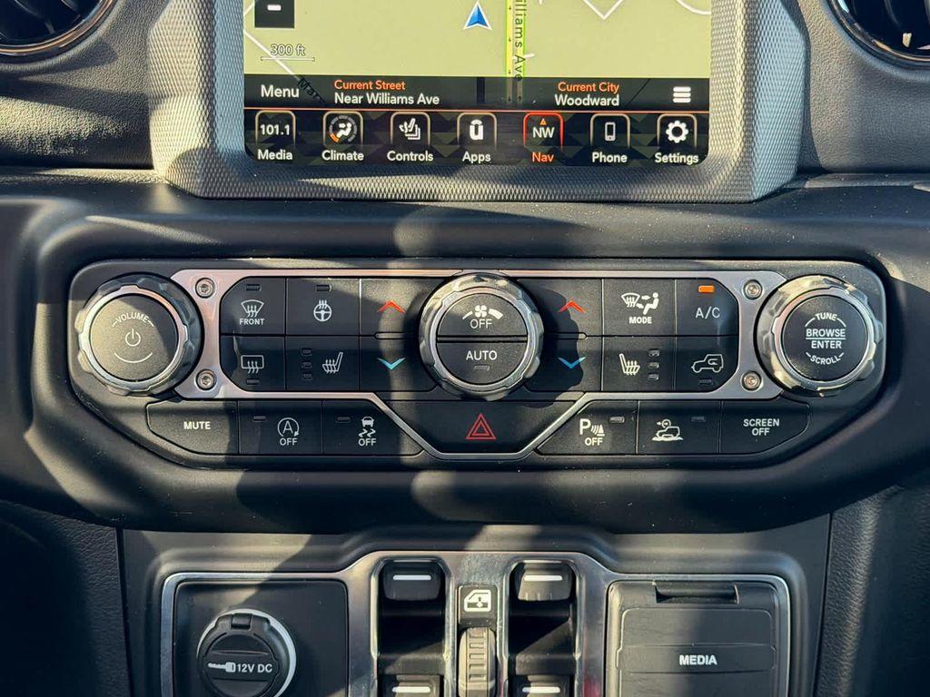 used 2022 Jeep Gladiator car, priced at $32,998