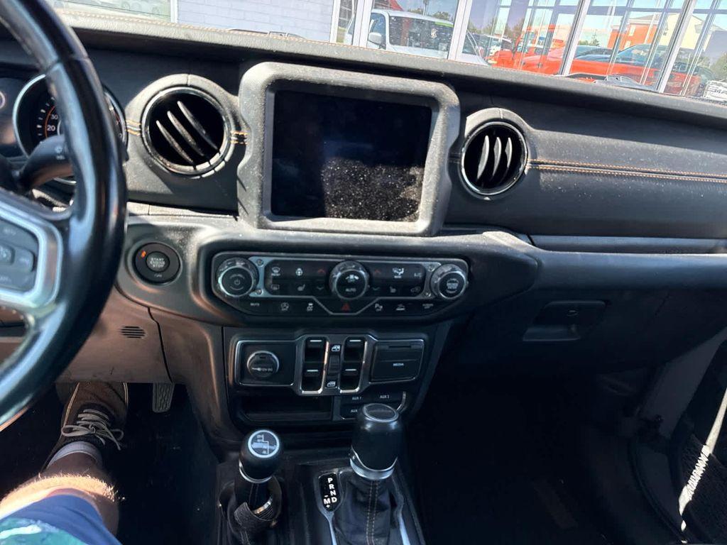 used 2022 Jeep Gladiator car, priced at $35,649