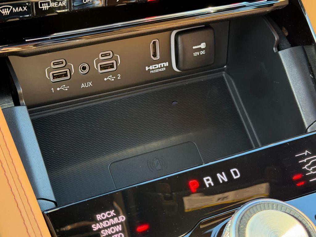 new 2025 Jeep Grand Cherokee car, priced at $68,825