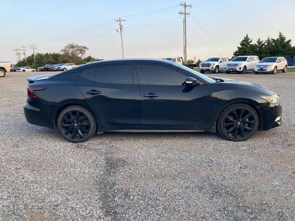 used 2017 Nissan Maxima car