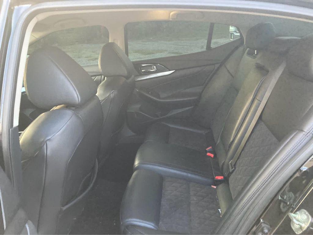 used 2017 Nissan Maxima car