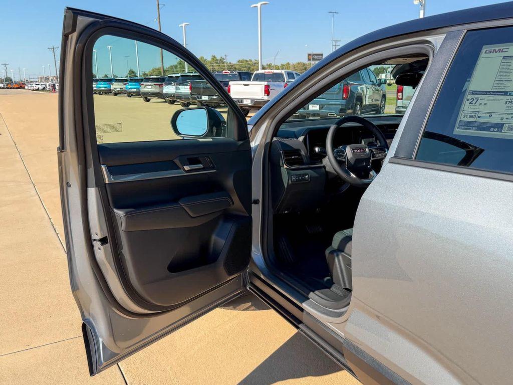 new 2026 GMC Terrain car, priced at $32,925