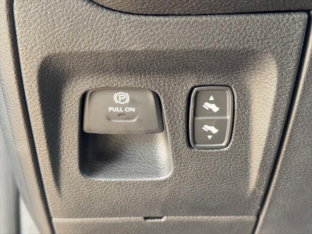 new 2025 Ram 1500 car, priced at $60,487