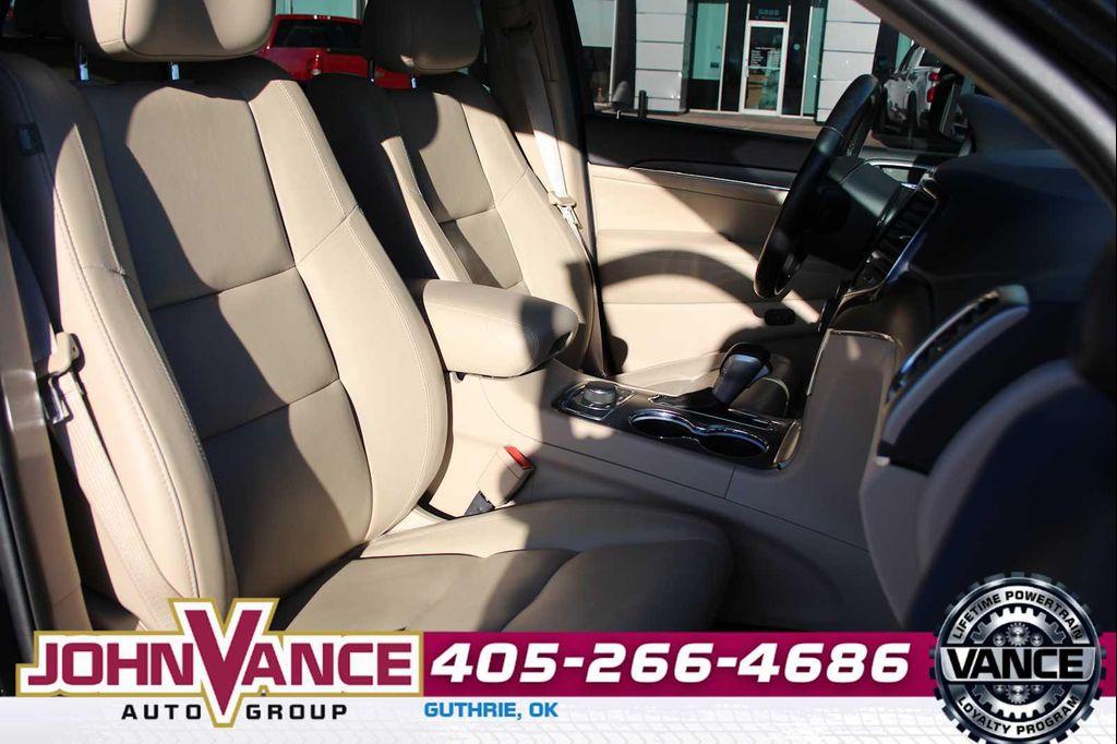 used 2021 Jeep Grand Cherokee car, priced at $26,650