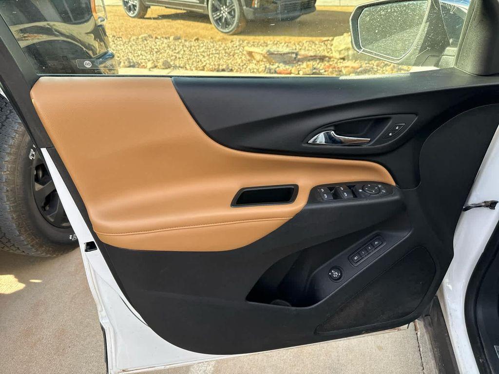 used 2020 Chevrolet Equinox car, priced at $17,574
