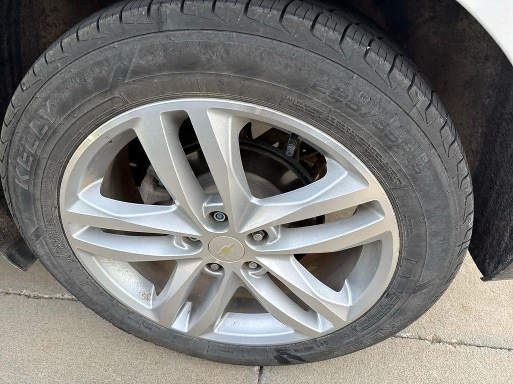 used 2020 Chevrolet Equinox car, priced at $17,574