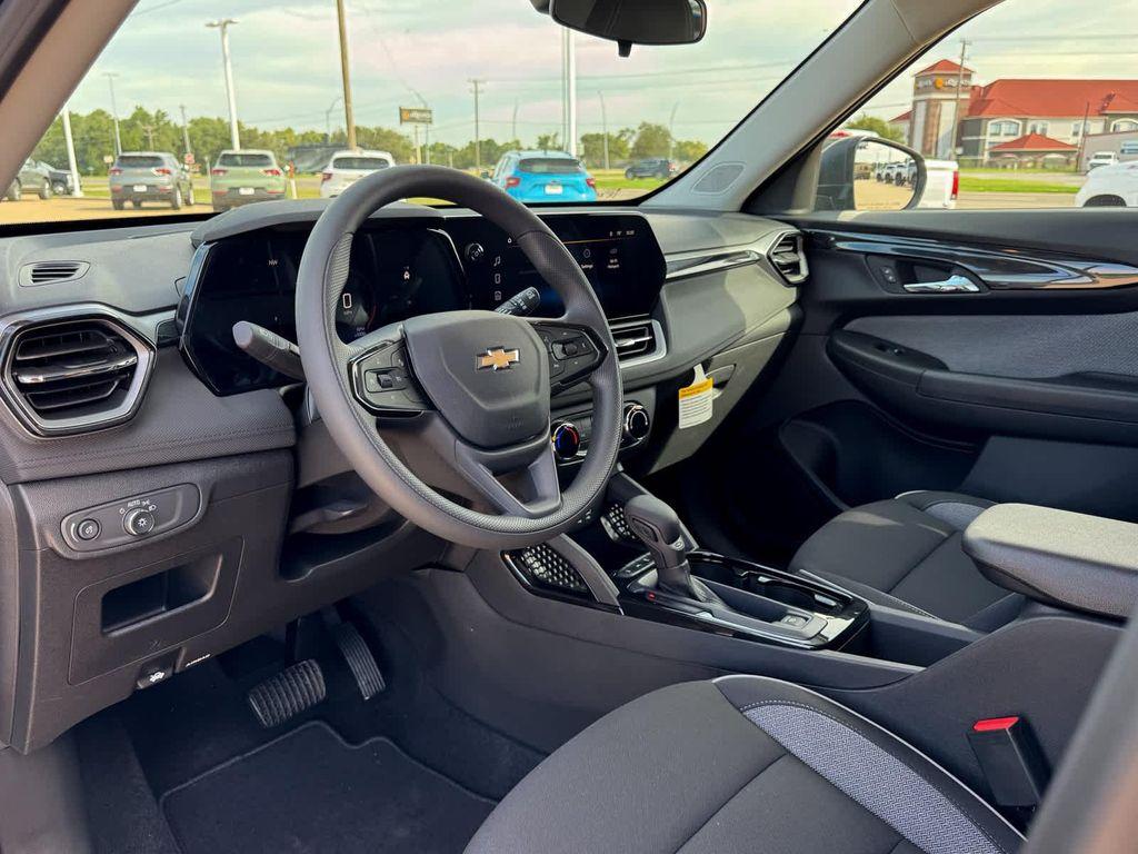 new 2026 Chevrolet TrailBlazer car, priced at $25,820