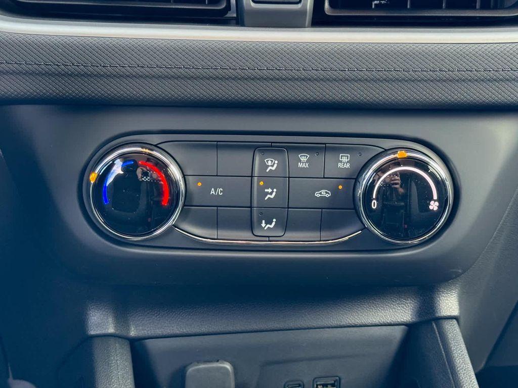 new 2026 Chevrolet TrailBlazer car, priced at $25,820