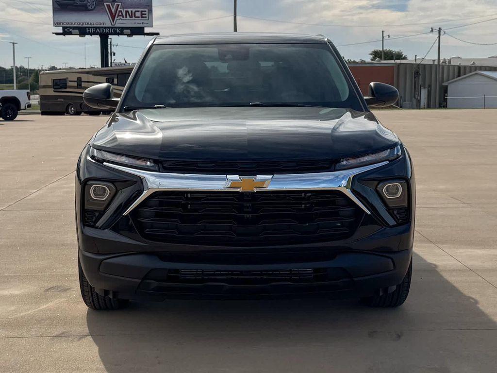 new 2026 Chevrolet TrailBlazer car, priced at $25,820