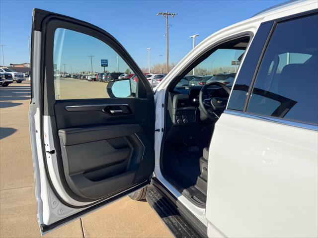 new 2025 Chevrolet Suburban car, priced at $62,995