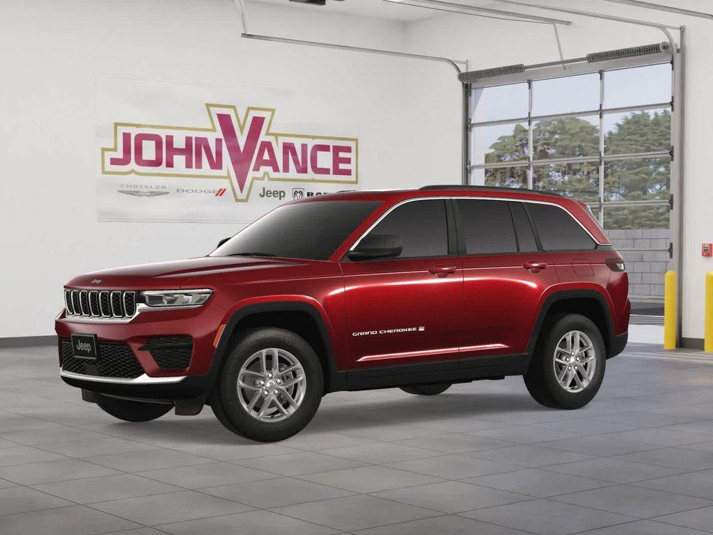 new 2025 Jeep Grand Cherokee car, priced at $44,170
