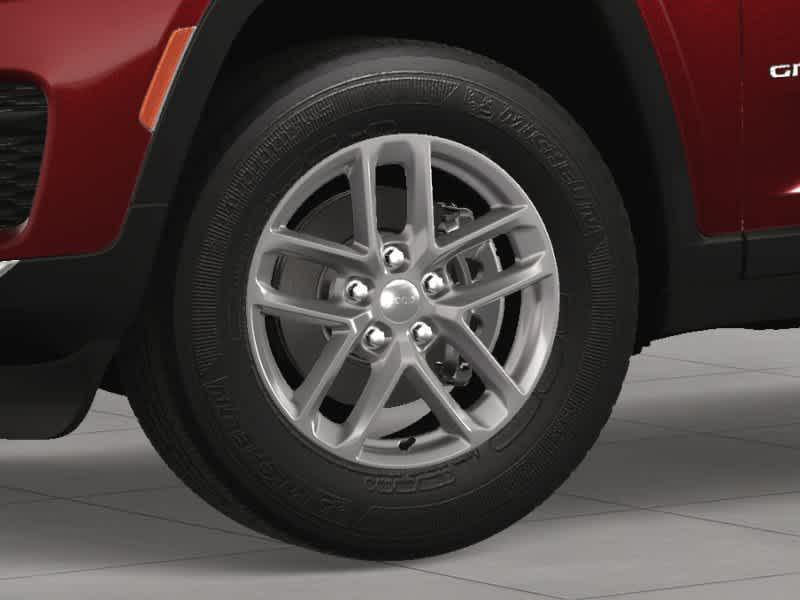 new 2025 Jeep Grand Cherokee car, priced at $44,170