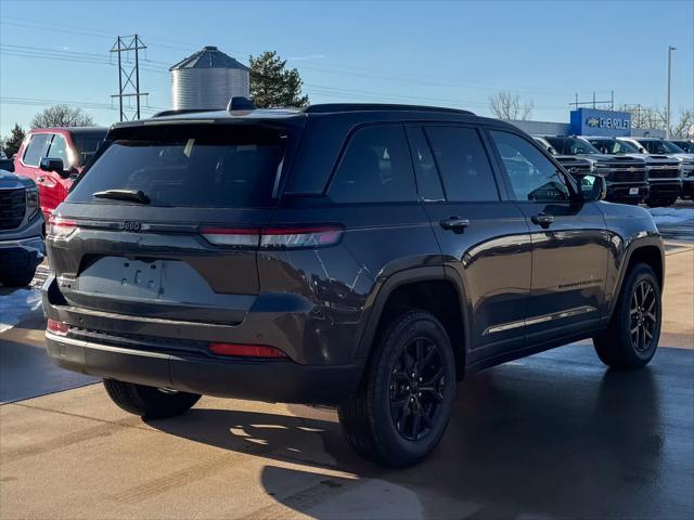 new 2025 Jeep Grand Cherokee car, priced at $42,310