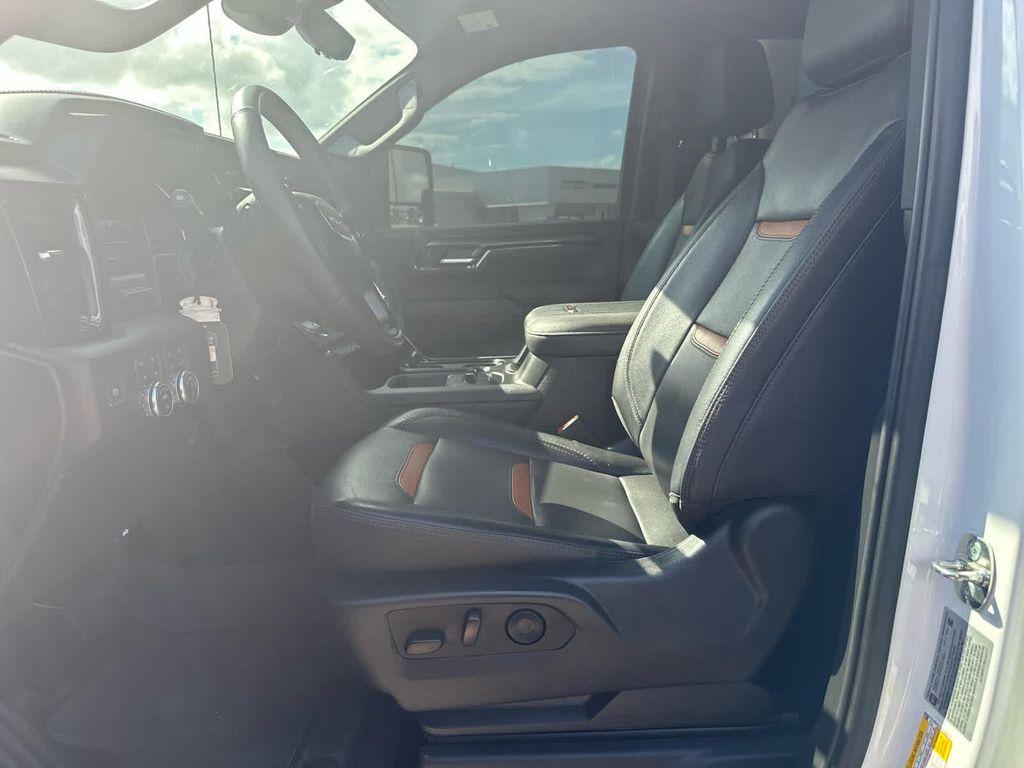 used 2024 GMC Sierra 2500 car, priced at $74,998
