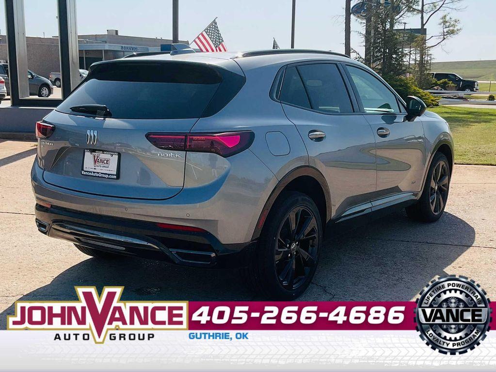 used 2025 Buick Envision car, priced at $35,850
